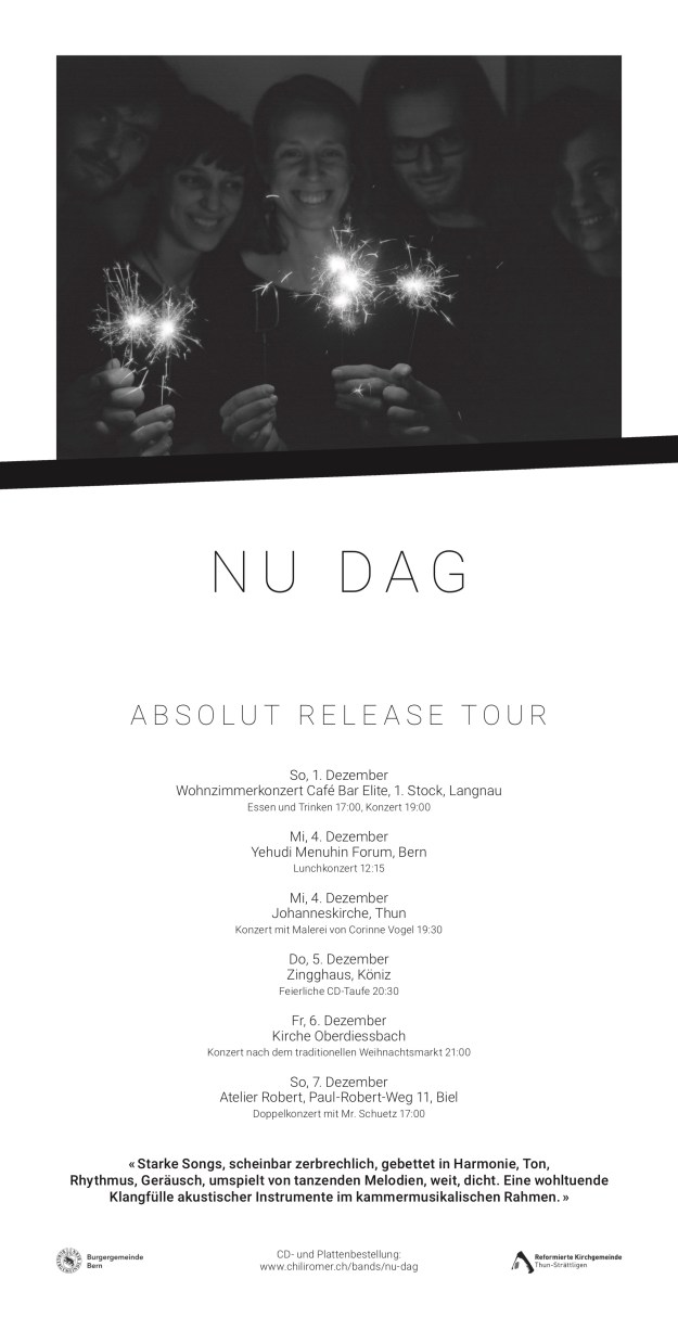 TourFlyer_übereinander